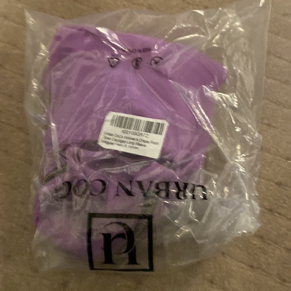 Purple tank top. BRAND NEW.  NEVER WORN. Size small.  Crisscross back. - Picture 7 of 7